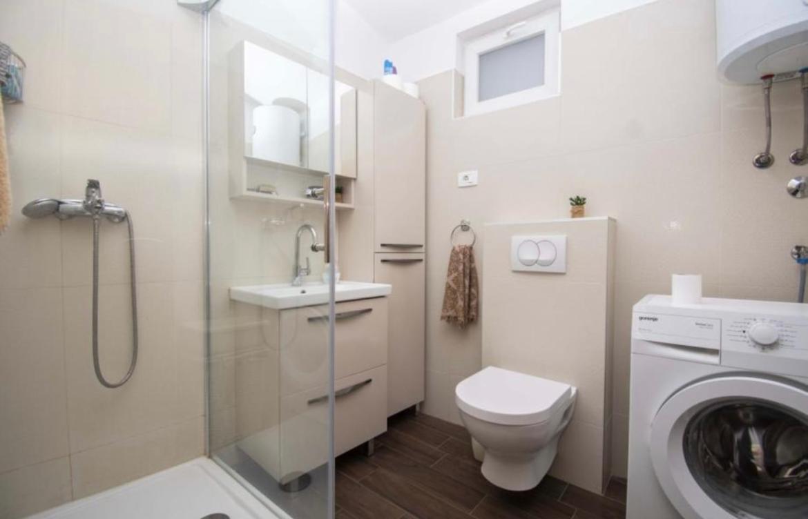 Apartman Lusy Трибунь Екстер'єр фото